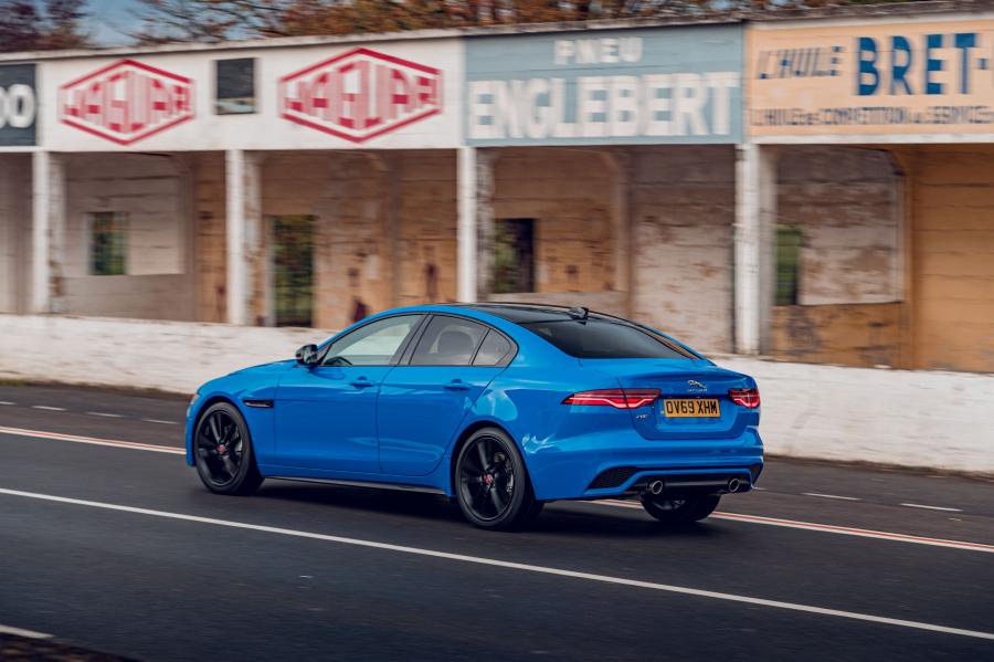  Jaguar XE R-Dynamic Reims Edition 2020 года  (UK) (фото 23 из 84)
